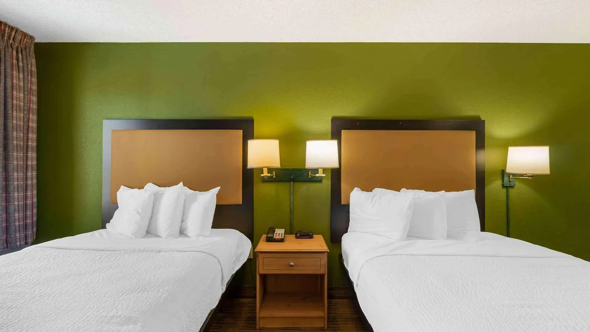 Extended Stay America Suites - Clearwater - Carillon Park Hotel