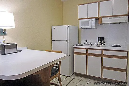 Extended Stay America Suites - Clearwater - Carillon Park Hotel